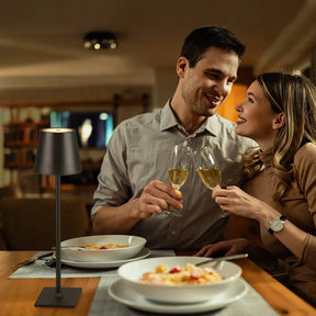 Luminária Florença Sem Fio com Acendimento ao Toque  - Cazehn