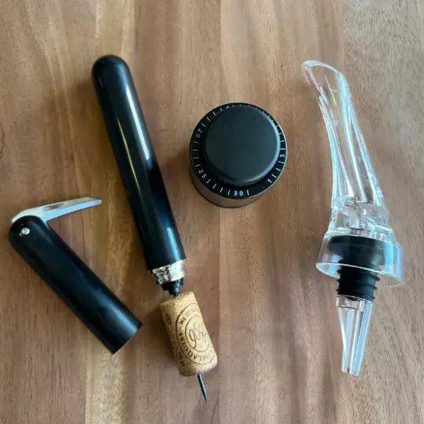 Kit Degustação Vinhos -Compre Aerador e Rolha a Vácuo e Ganhe o Saca-rolhas Pneumático - Cazehn