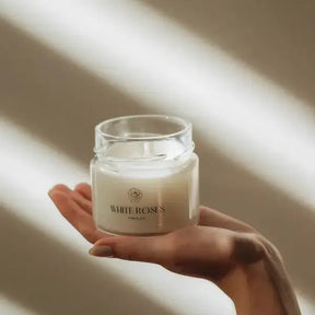 Vela Aromática White Roses Candles - Cazehn - 140g